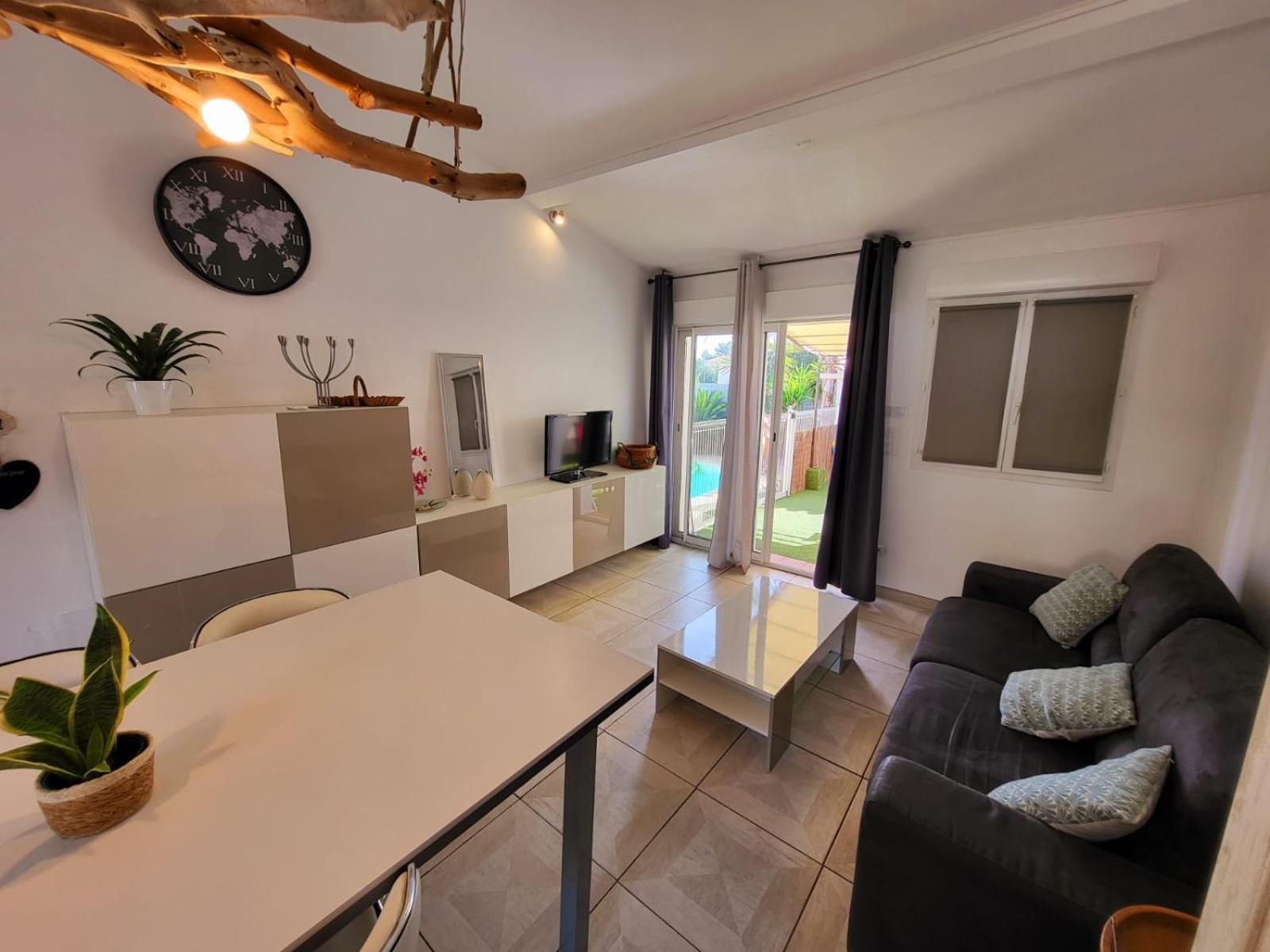 Casa Leone 83 Apartment Sollies Pont Luaran gambar