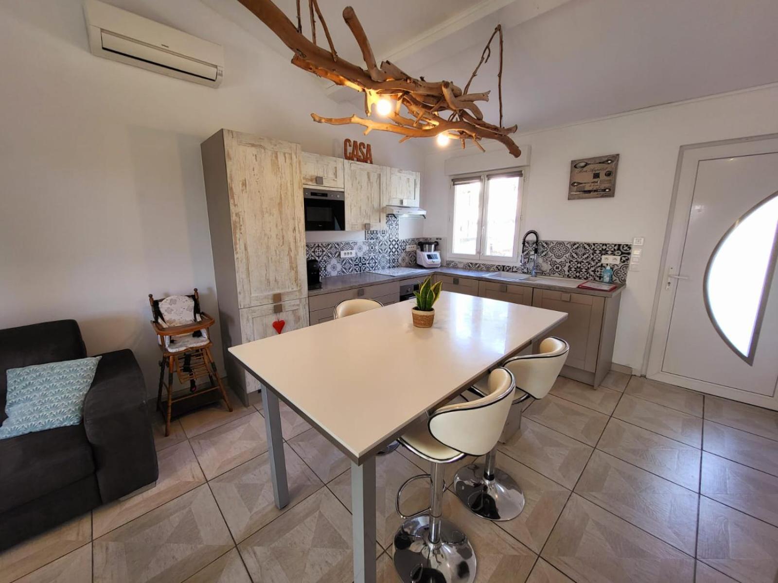 Casa Leone 83 Apartment Sollies Pont Luaran gambar