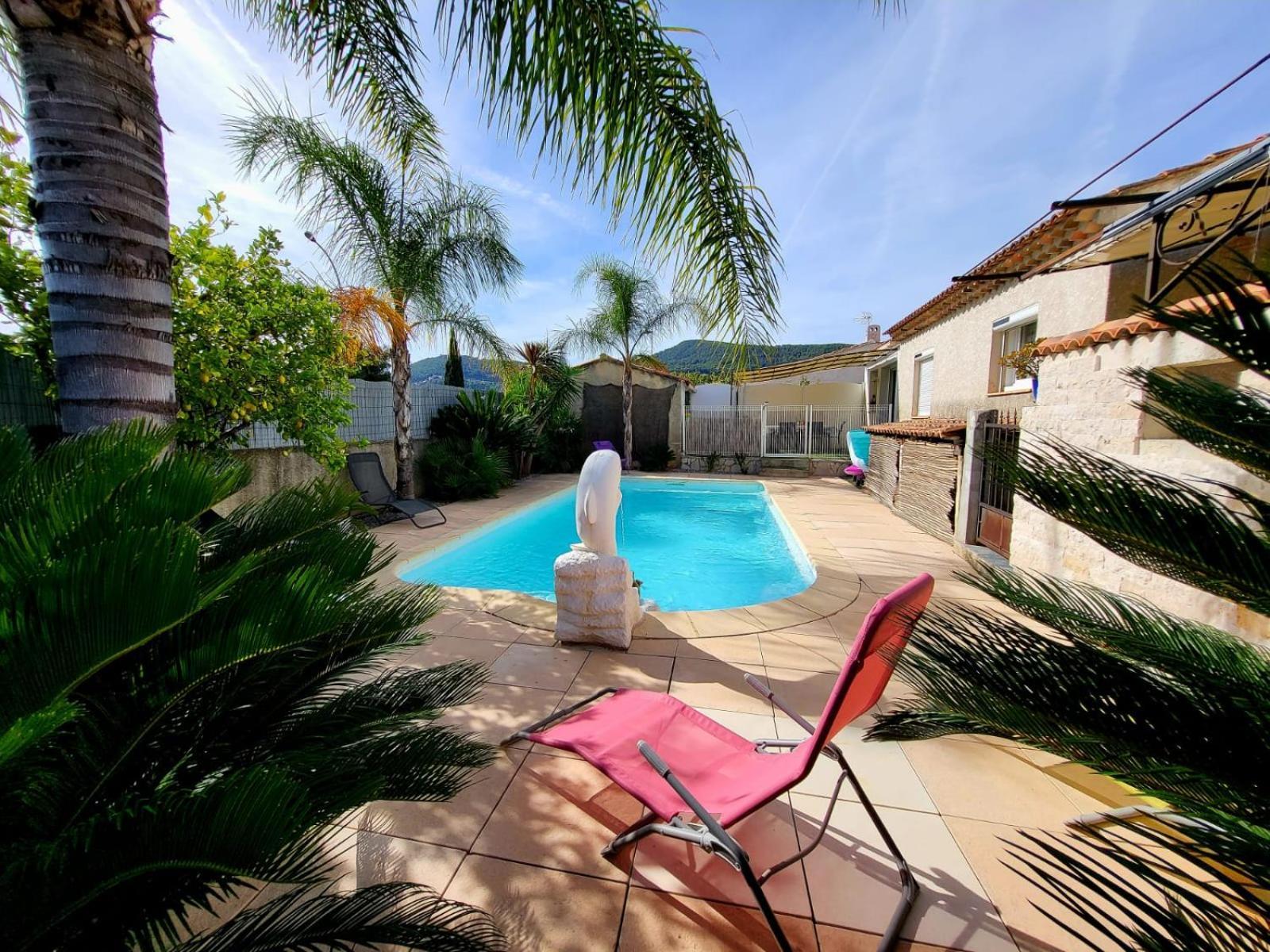 Casa Leone 83 Apartment Sollies Pont Luaran gambar